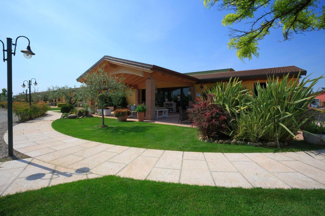 Agriturismo Il Melograno Villafranca di Verona Exterior foto