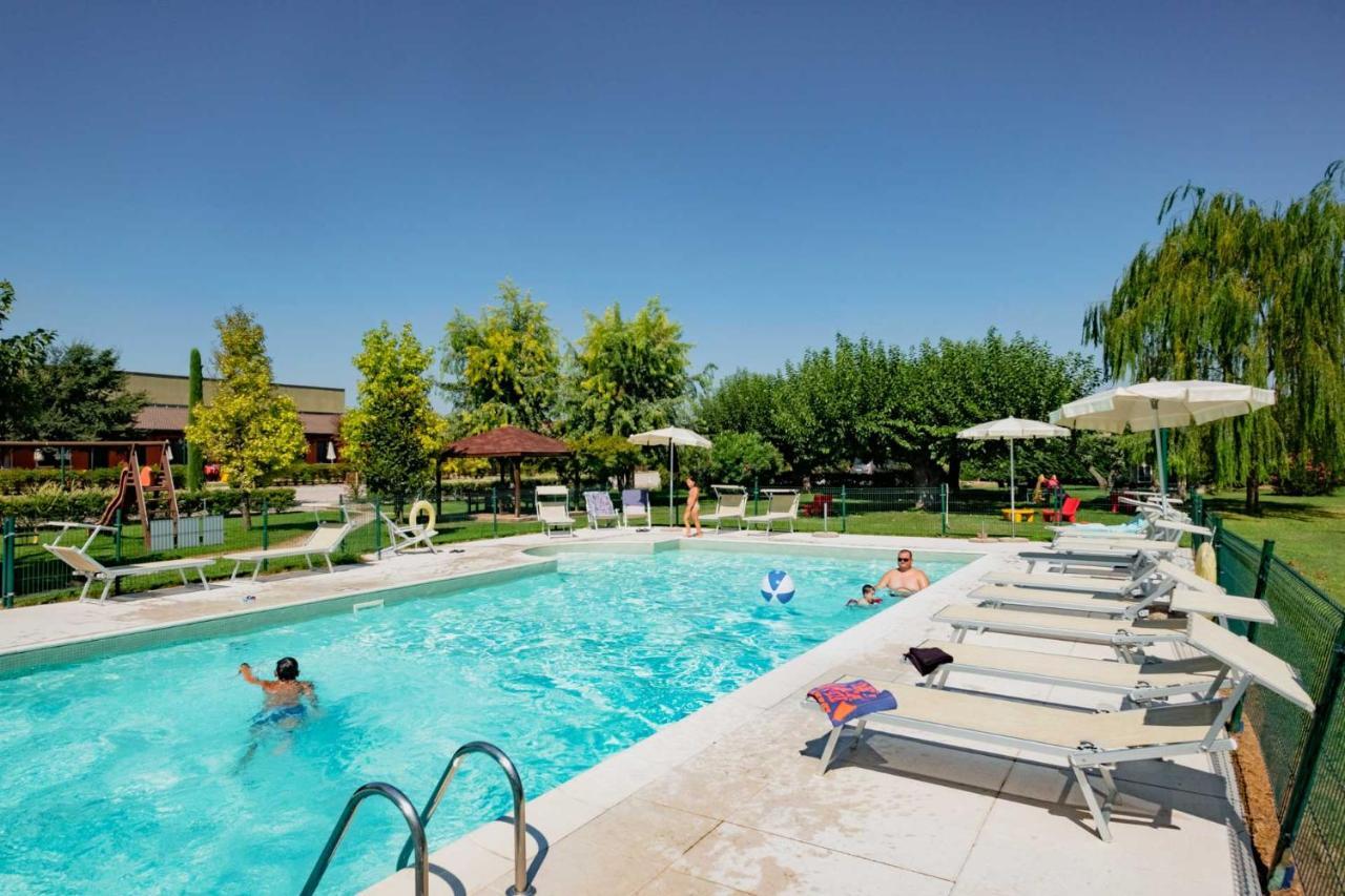 Agriturismo Il Melograno Villafranca di Verona Exterior foto