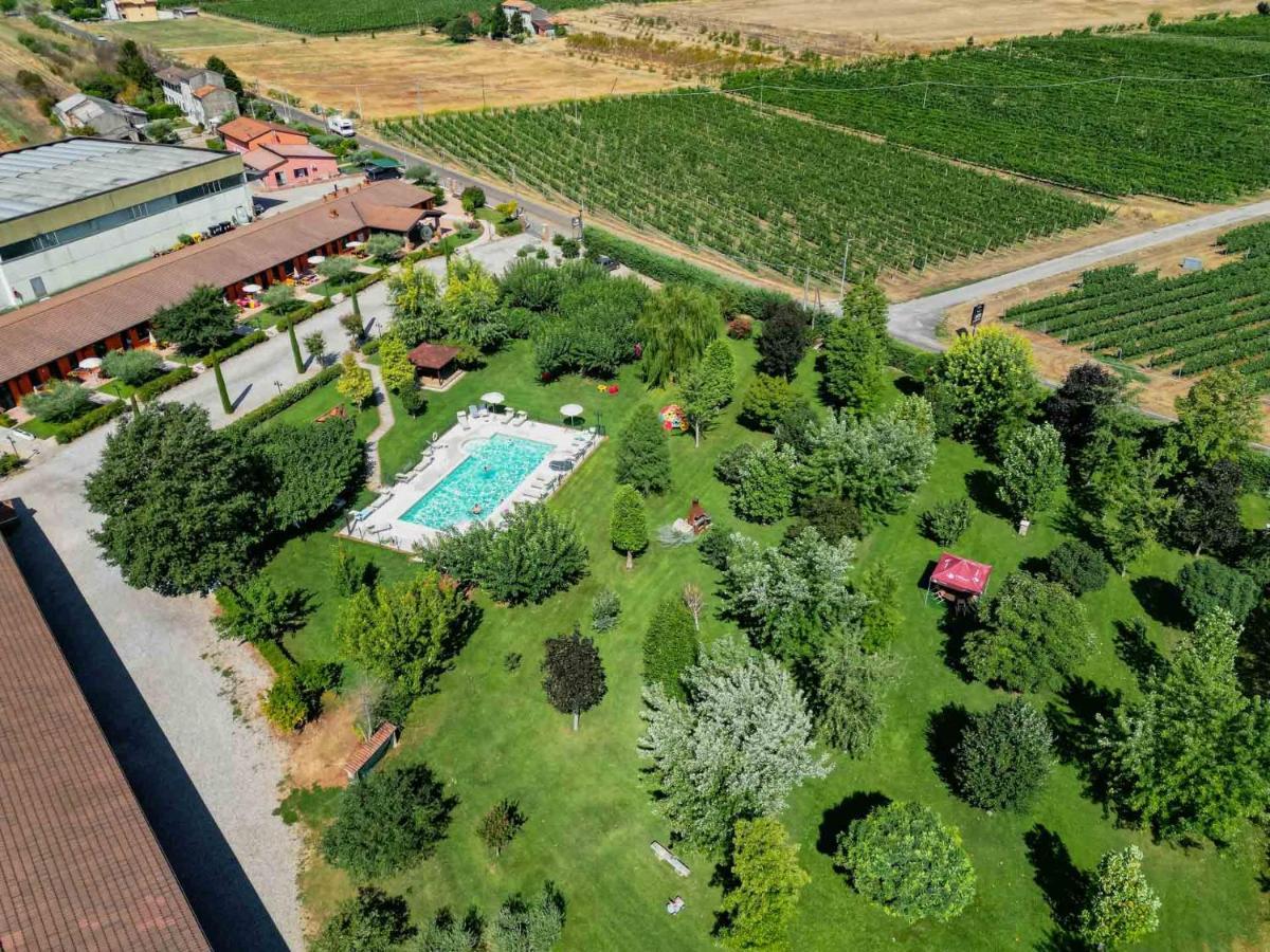 Agriturismo Il Melograno Villafranca di Verona Exterior foto